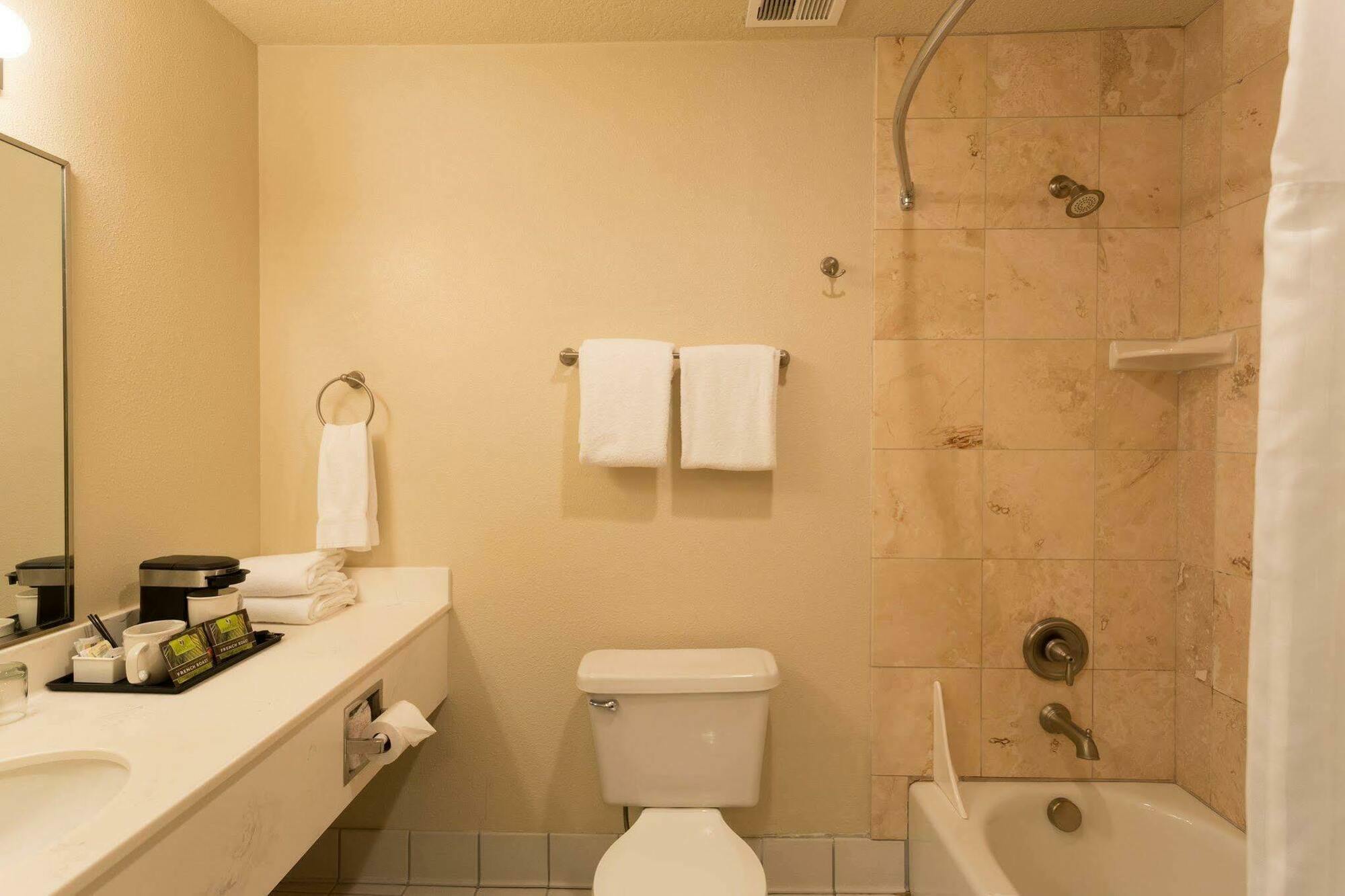 Shilo Inn Suites Newport Zewnętrze zdjęcie